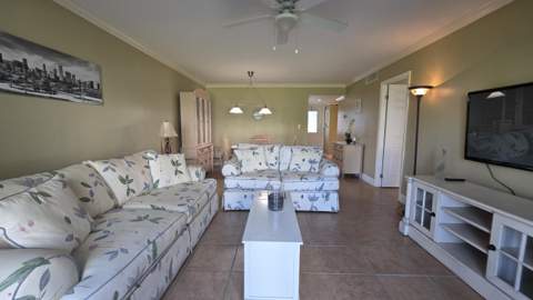 600 NE 2nd Street #108, Dania Beach FL - photo 12 of 26