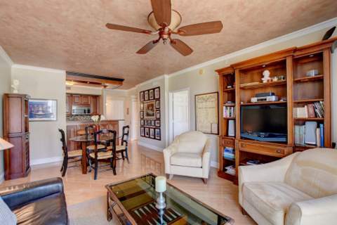 780 S Sapodilla Avenue #401, West Palm Beach FL - photo 11 of 44