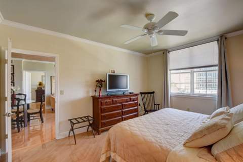 780 S Sapodilla Avenue #401, West Palm Beach FL - photo 12 of 44