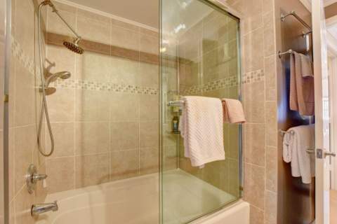 780 S Sapodilla Avenue #401, West Palm Beach FL - photo 16 of 44