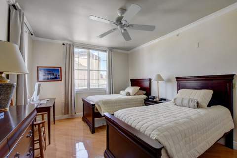 780 S Sapodilla Avenue #401, West Palm Beach FL - photo 17 of 44