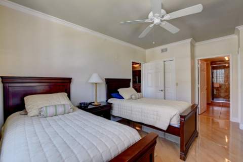 780 S Sapodilla Avenue #401, West Palm Beach FL - photo 18 of 44
