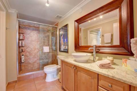 780 S Sapodilla Avenue #401, West Palm Beach FL - photo 20 of 44