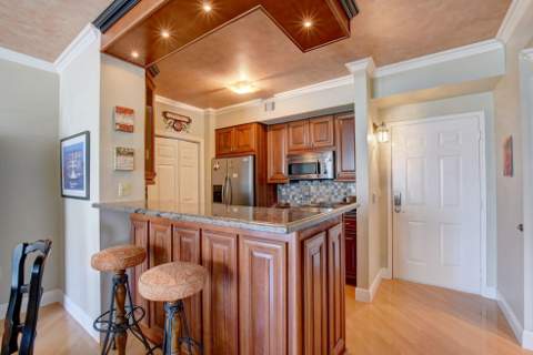 780 S Sapodilla Avenue #401, West Palm Beach FL - photo 22 of 44