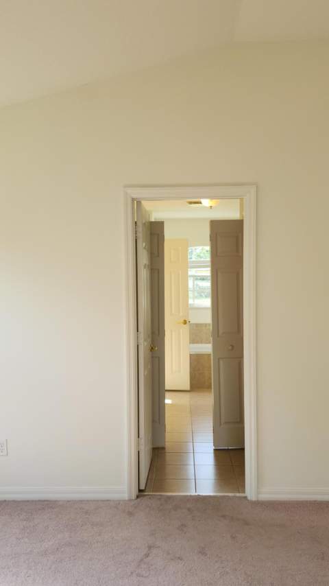 474 SW Namoit Place, Port St. Lucie FL - photo 14 of 21