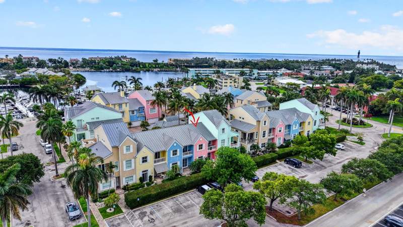 3 bedroom Single Family Residence at 2860 Marina Circle, Lighthouse Point 2 Sec, Lighthouse Point — photo 2