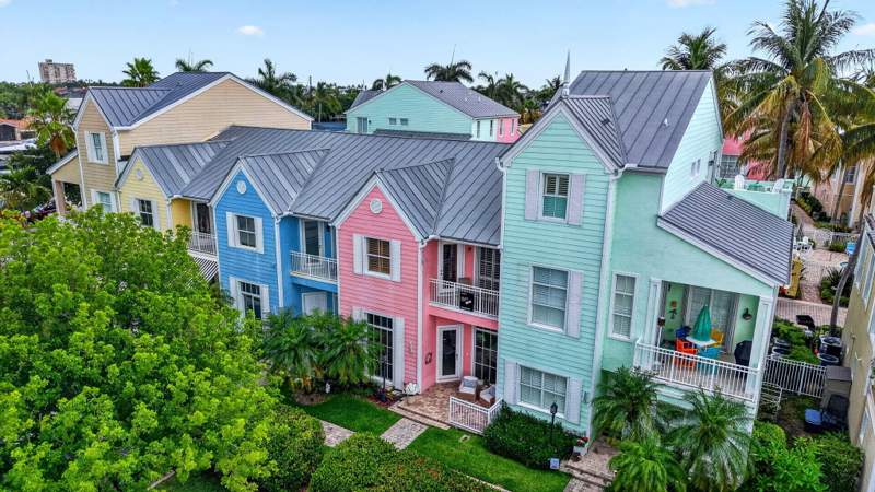 3 bedroom Single Family Residence at 2860 Marina Circle, Lighthouse Point 2 Sec, Lighthouse Point — photo 5