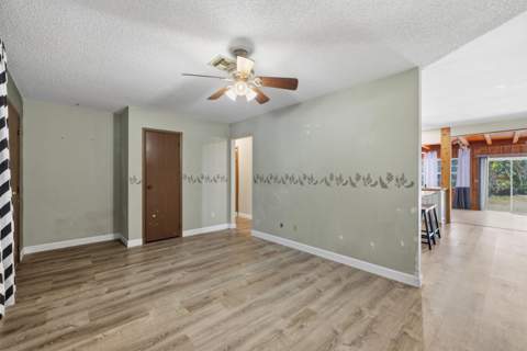 7403 Miramar Avenue, Fort Pierce FL - photo 7 of 36