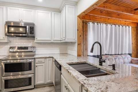 7403 Miramar Avenue, Fort Pierce FL - photo 12 of 36