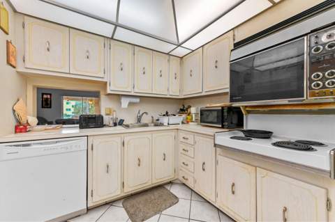 2615 NE 3rd Court #3170, Boynton Beach FL - photo 6 of 26