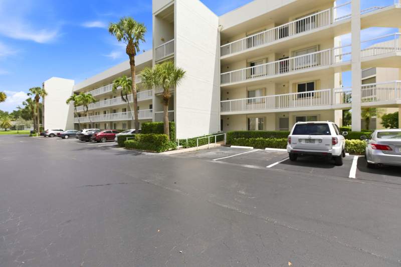 2 bedroom Condominium at 3146 Via Poinciana #407, Fountainview At Spring Lks Condo, Greenacres — photo 3