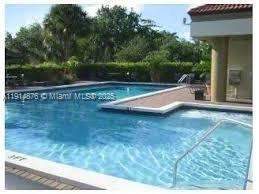 2445 SW 18th Terrace #205, Fort Lauderdale FL - photo 7 of 12