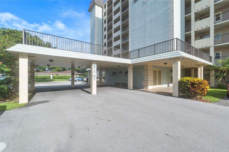 2 bedroom Condominium at 9101 W Sample Road #402, Briarwood Club Condo 4, Coral Springs — photo 2