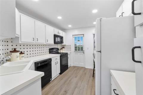 9101 W Sample Road #402, Coral Springs FL - photo 24 of 31