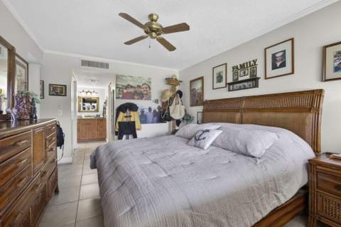 2651 Boundbrook Boulevard #110, West Palm Beach FL - photo 23 of 39