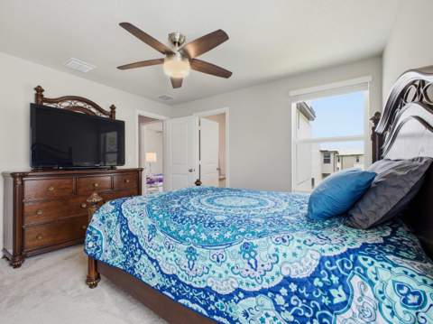 5720 Mentmore Drive, West Palm Beach FL - photo 24 of 52