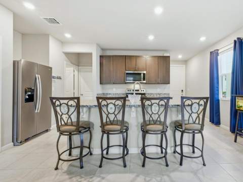 5720 Mentmore Drive, West Palm Beach FL - photo 8 of 52