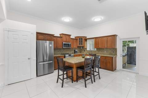 321 N 72nd Terrace, Hollywood FL - photo 14 of 27
