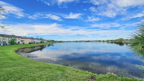 416 Lakeside Drive #129, Margate FL - photo 17 of 25