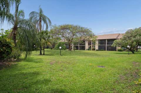 2307 SW 15th Street #1, Deerfield Beach FL - photo 19 of 27