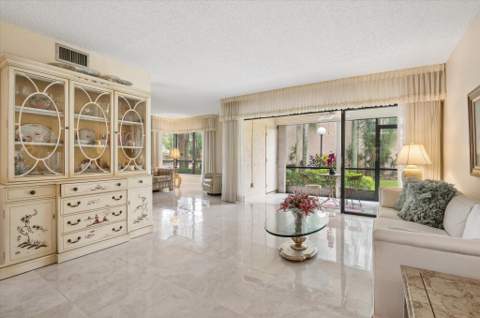 2307 SW 15th Street #1, Deerfield Beach FL - photo 10 of 27