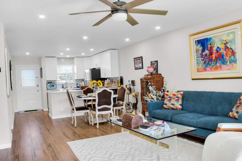 2 bedroom Stock Cooperative at 2202 NE 36th Street #15, Lighthouse Terrace Co-Op, Lighthouse Point — photo 4