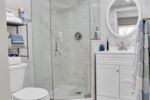 2202 NE 36th Street #15, Lighthouse Point FL - photo 10 of 23