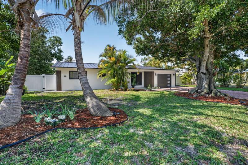 3 bedroom Single Family Residence at 454 Dover Road, Jupiter In The Pines Sec B, Jupiter — photo 2