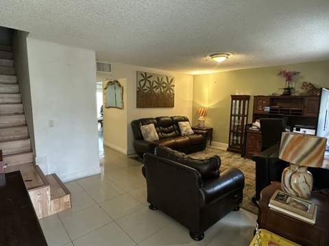 7424 NW 75th Street, Tamarac FL - photo 10 of 24