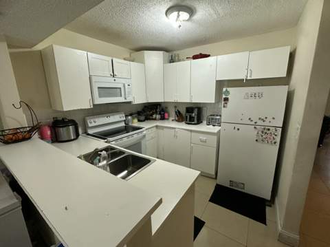 7424 NW 75th Street, Tamarac FL - photo 13 of 24