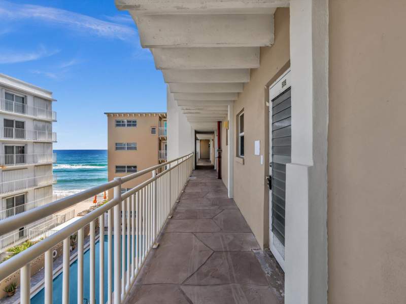 1 bedroom Condominium at 4500 S Ocean Boulevard #505, Imperial House Inc, South Palm Beach — photo 2