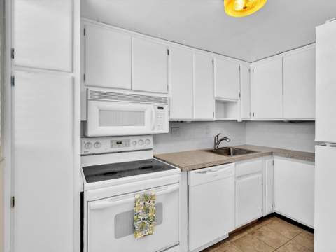 4500 S Ocean Boulevard #505, South Palm Beach FL - photo 22 of 40