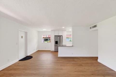 221 Waterford #J, Delray Beach FL - photo 12 of 54