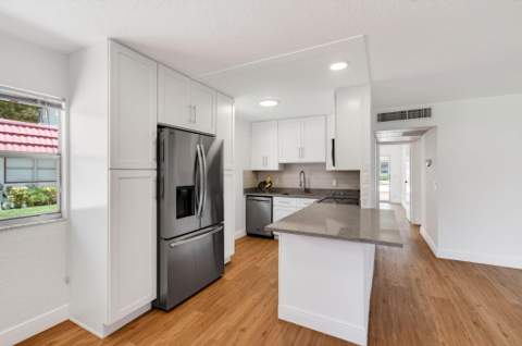 221 Waterford #J, Delray Beach FL - photo 16 of 54
