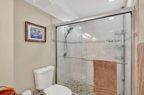 1600 NE Dixie Highway #9 104, Jensen Beach FL - photo 8 of 23