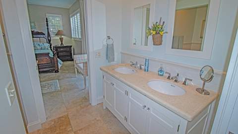 5592 SE Reef Way, Stuart FL - photo 12 of 48