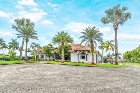2587 Skipiks Way, Wellington FL - photo 20 of 100