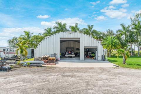 2587 Skipiks Way, Wellington FL - photo 13 of 100