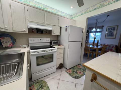 175 Bedford #G, West Palm Beach FL - photo 12 of 32