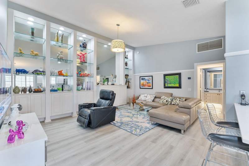 2 bedroom Villa at 8210 Saint Johns Court, Villagewalk Of Wellington 5, Wellington — photo 4