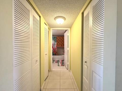 14671 Bonaire Boulevard #304, Delray Beach FL - photo 9 of 23