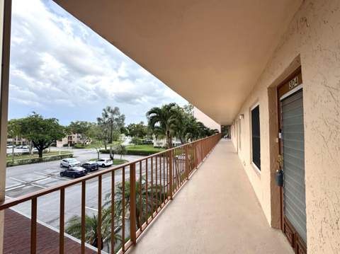 14671 Bonaire Boulevard #304, Delray Beach FL - photo 20 of 23