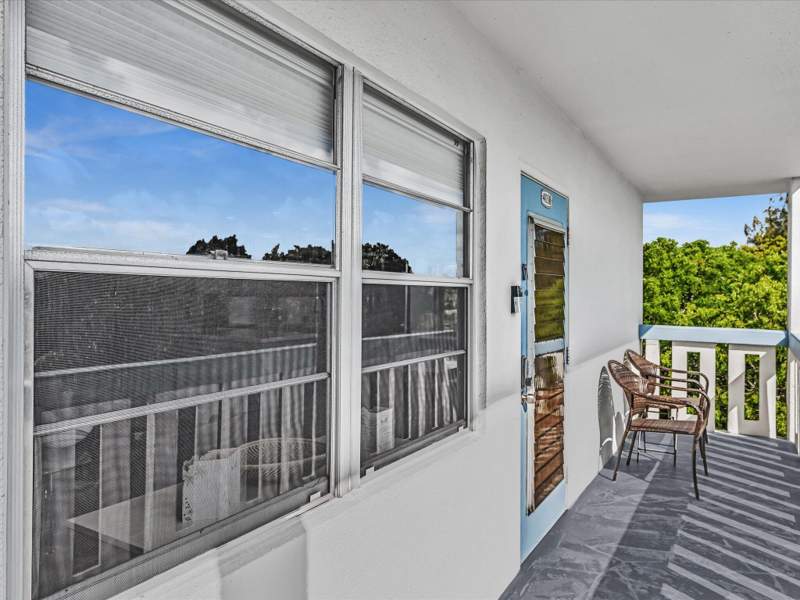 2 bedroom Condominium at 4038 Swansea B, Century Village East, Deerfield Beach — photo 2