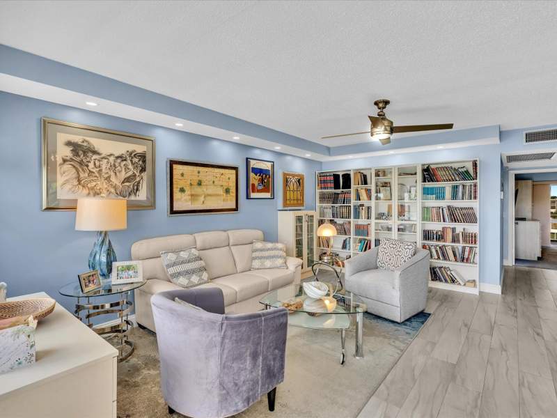 2 bedroom Condominium at 4038 Swansea B, Century Village East, Deerfield Beach — photo 5