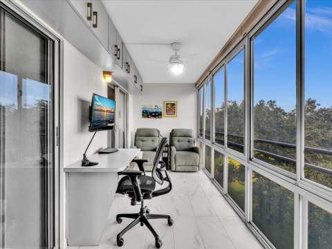 4038 Swansea B, Deerfield Beach FL - photo 20 of 38
