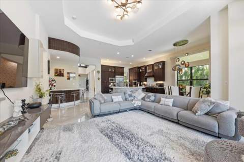 9769 Bozzano Drive, Delray Beach FL - photo 6 of 53