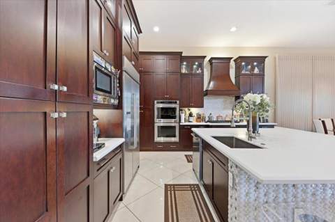 9769 Bozzano Drive, Delray Beach FL - photo 17 of 53