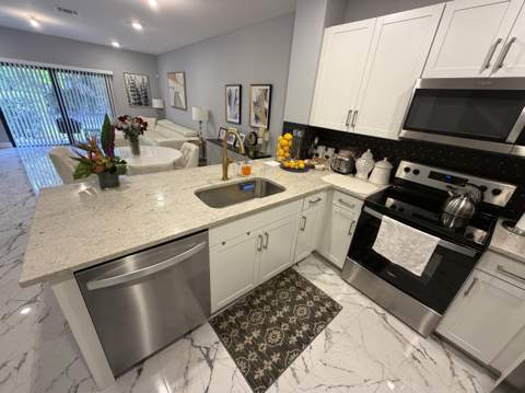178 SE 5th Court, Deerfield Beach FL - photo 6 of 26
