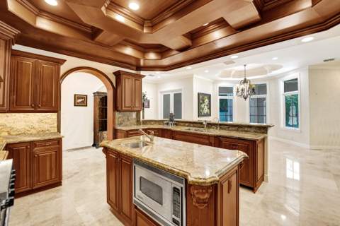 1212 E Lake Drive, Fort Lauderdale FL - photo 17 of 86