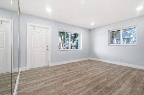 2923 NW 48th Street, Fort Lauderdale FL - photo 11 of 27
